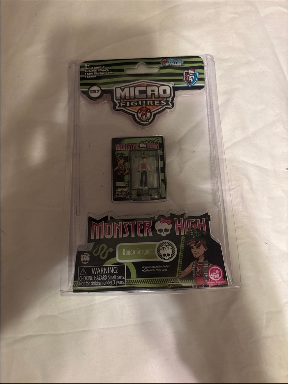 monster high Deuce Gorgon mini figure - black, neon green